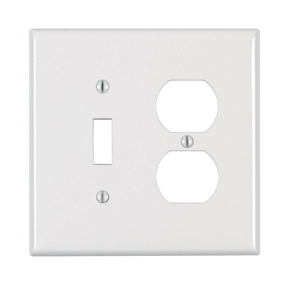 2-Gang Duplex Receptacle Wall Plate In White Indoor Lighting Parts & Accessories White